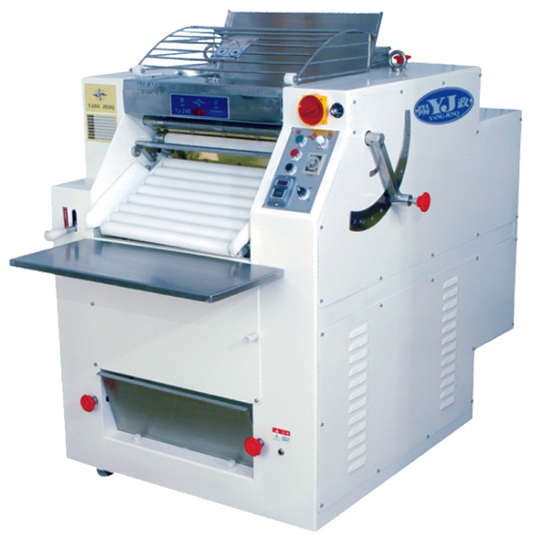 Automatic Dough Kneading Machine 1